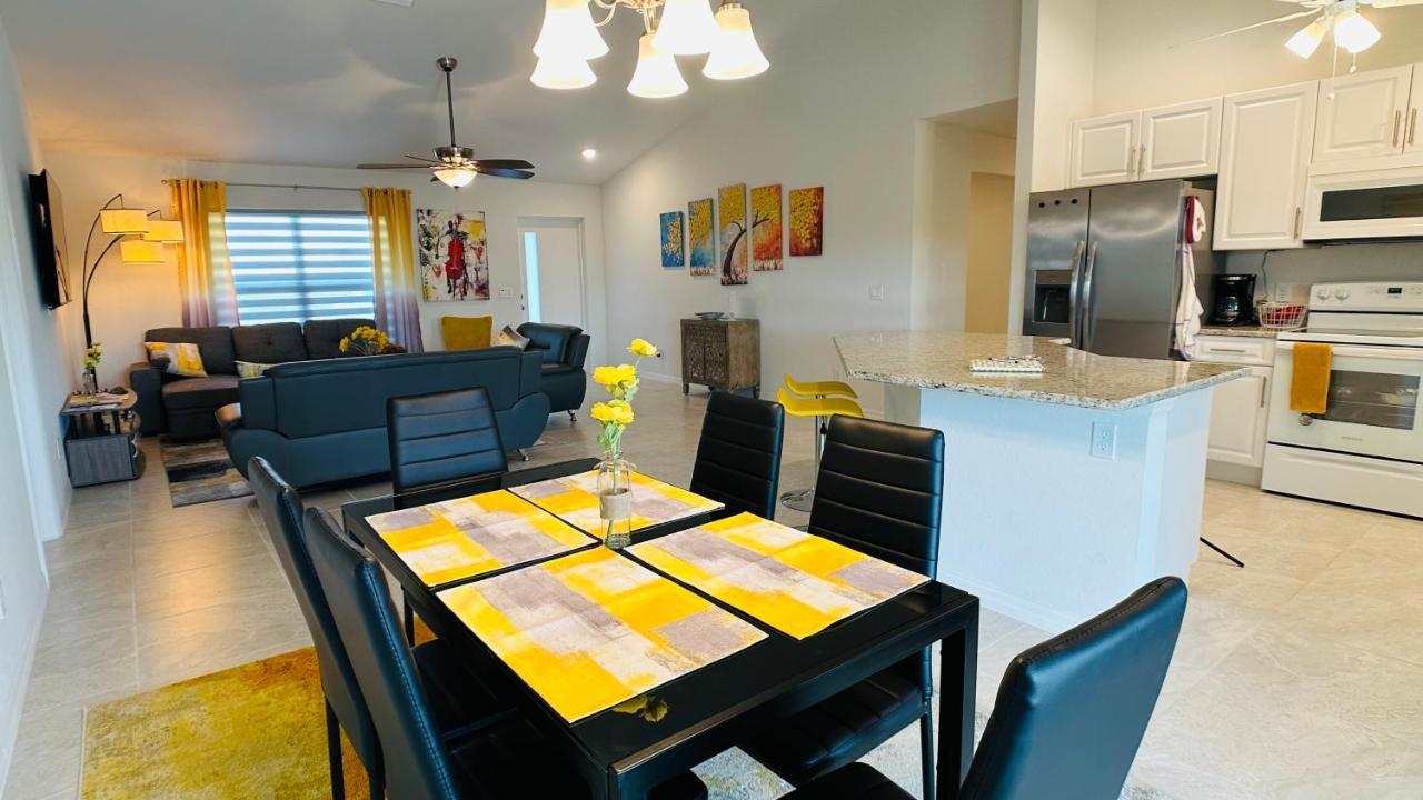 The Salt Life Get Away - Cape Coral, Florida Villa Екстериор снимка