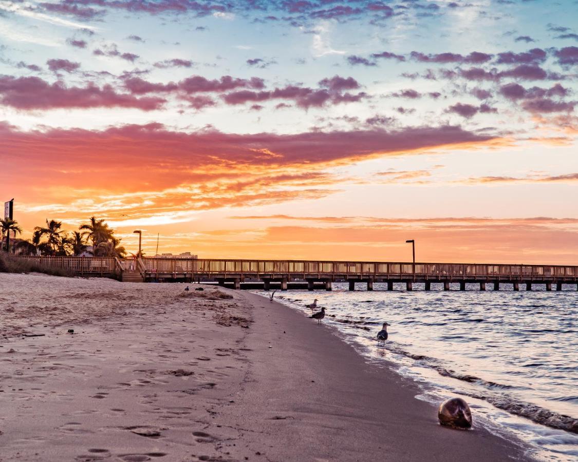 The Salt Life Get Away - Cape Coral, Florida Villa Екстериор снимка