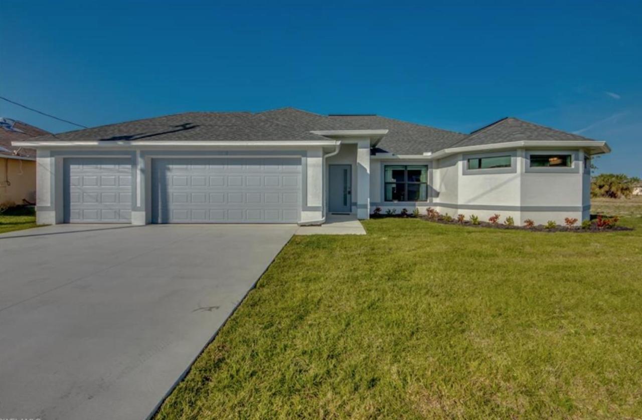 The Salt Life Get Away - Cape Coral, Florida Villa Екстериор снимка